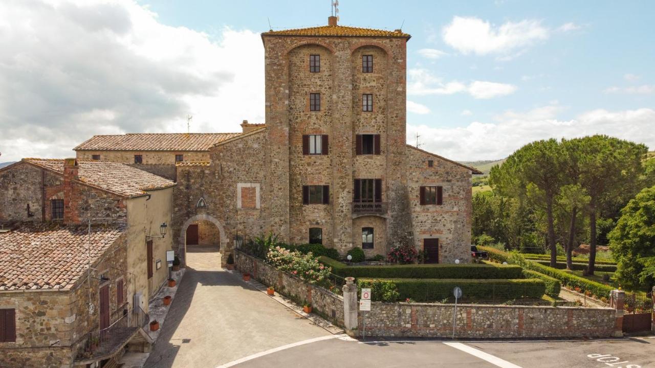 Contignano Noi2+2 Vacanze - App. Andrea מראה חיצוני תמונה