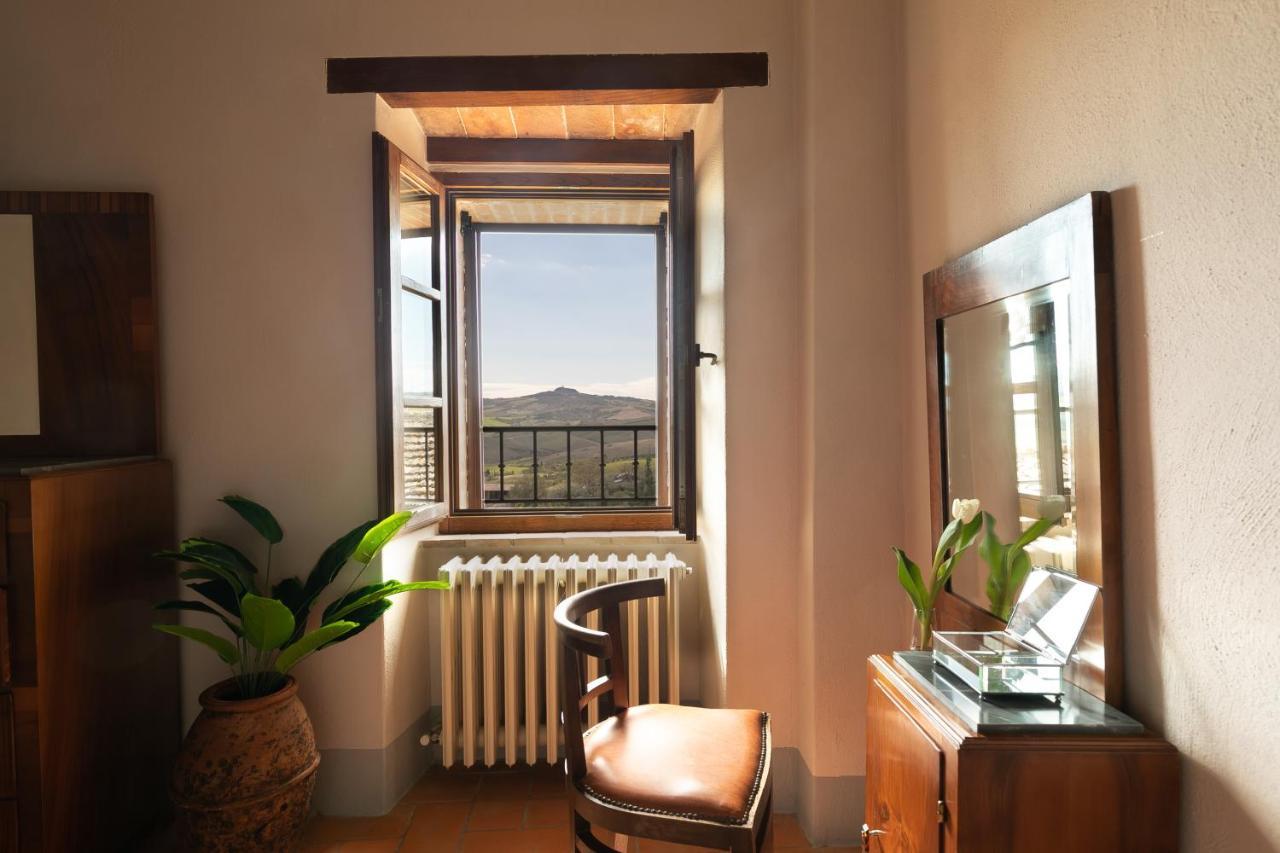 Contignano Noi2+2 Vacanze - App. Andrea מראה חיצוני תמונה