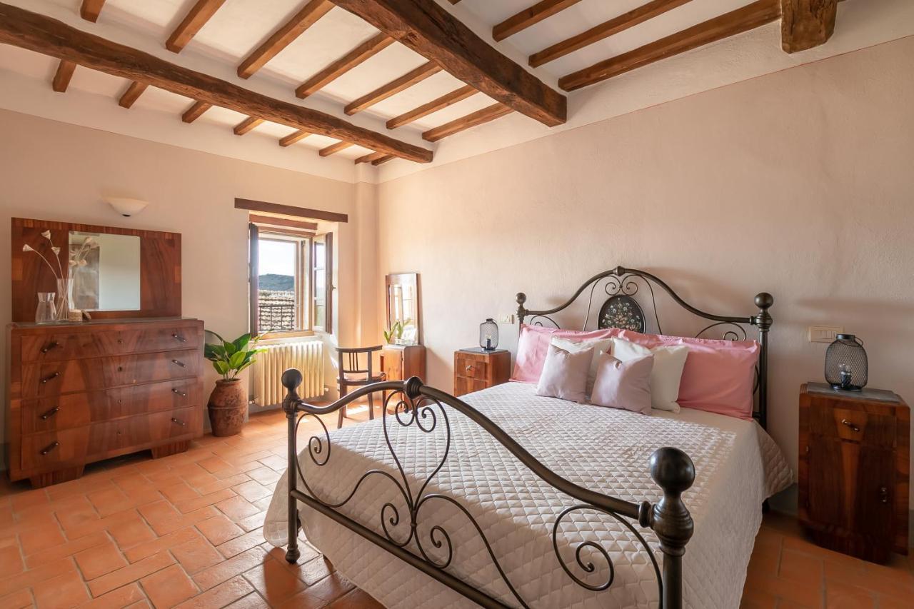 Contignano Noi2+2 Vacanze - App. Andrea מראה חיצוני תמונה